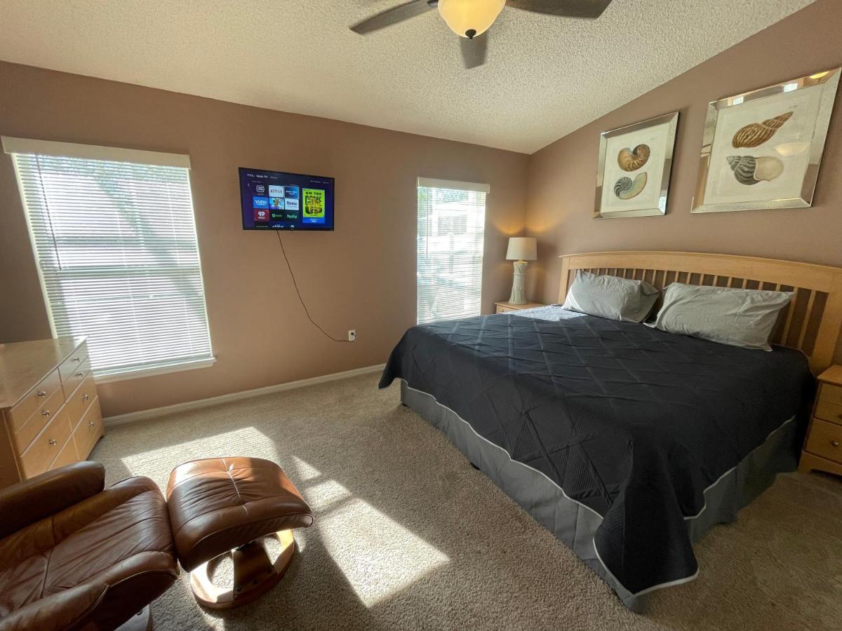 3 Bedroom Villa With Poolside Cinema And Games Room Close To Theme Parks Sleeps 6 Plus 2 Orlando Exterior foto