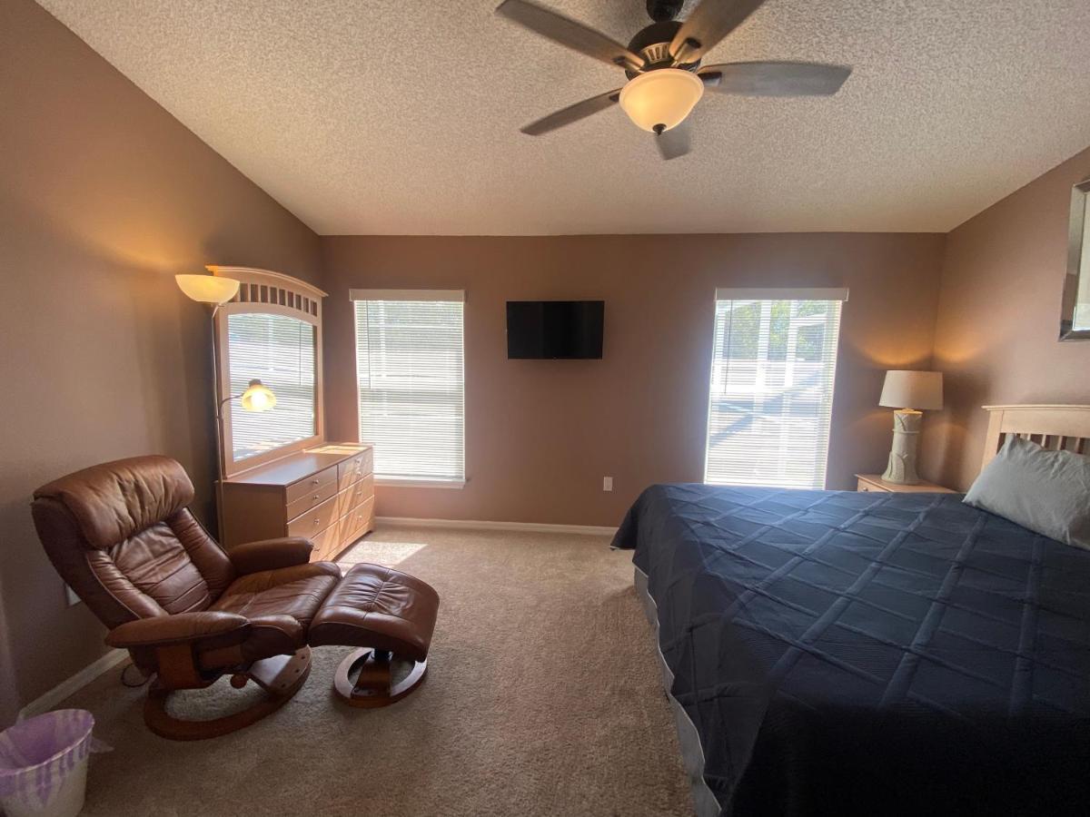 3 Bedroom Villa With Poolside Cinema And Games Room Close To Theme Parks Sleeps 6 Plus 2 Orlando Exterior foto