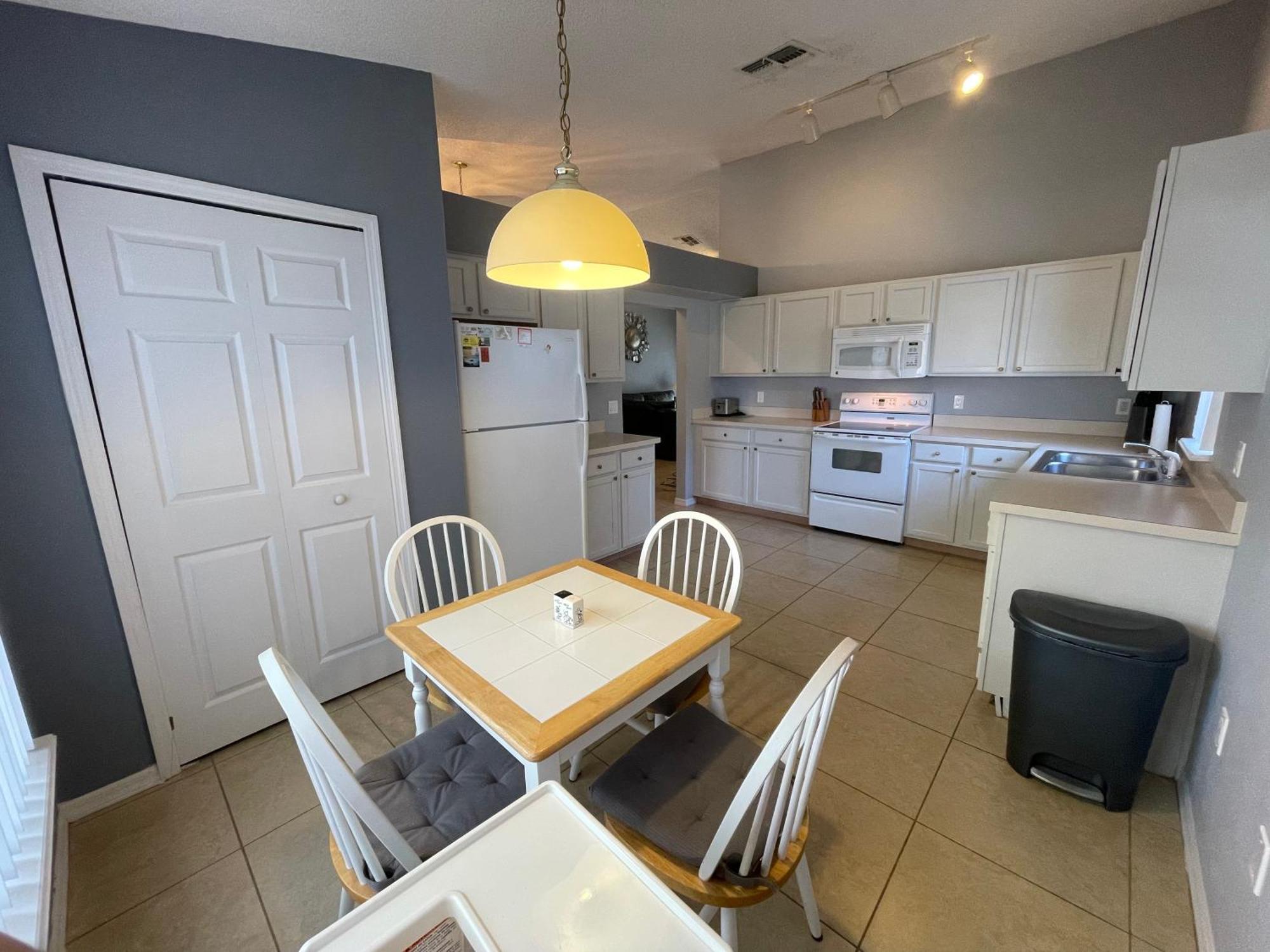3 Bedroom Villa With Poolside Cinema And Games Room Close To Theme Parks Sleeps 6 Plus 2 Orlando Exterior foto